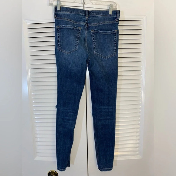 Free People Distressed Busted Knee Jeans - Picture 3 of 3